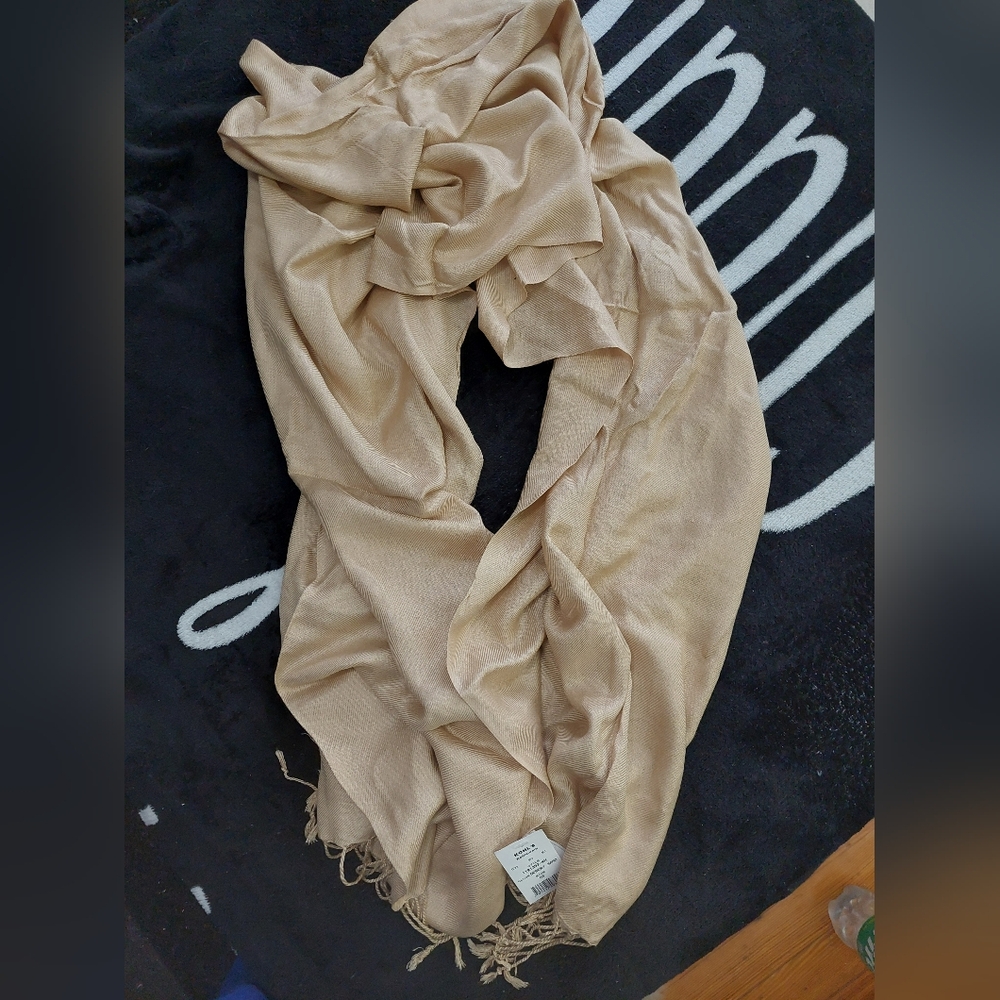 Kohls Cream Scarf/pashmina‎
